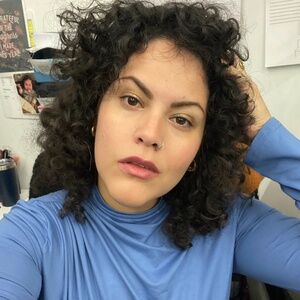 Meet your Posher, Nelida